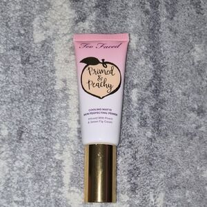 Too Faced Primed & Peachy Cooling Matte Primer
